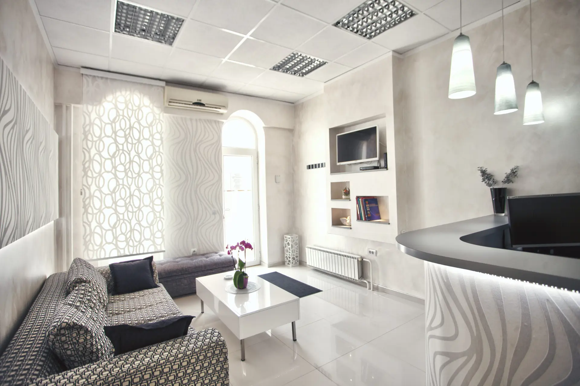 Čekaonica Dental Med NS, moderna i prozračna